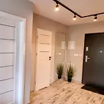 Apartment Srebrna Ostoja 65- Atlas Arena, Piotrkowska, Manufaktura, Prywatny Parking