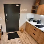 Srebrna Ostoja 65- Atlas Arena, Piotrkowska, Manufaktura, Prywatny Parking Apartment Lodz