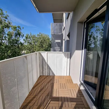 Srebrna Ostoja 65- Atlas Arena, Piotrkowska, Manufaktura, Prywatny Parking Łódź