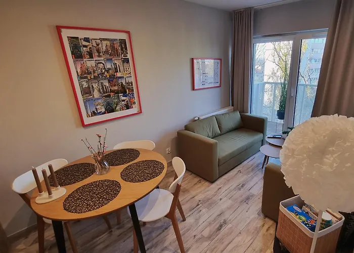 Srebrna Ostoja 65- Atlas Arena, Piotrkowska, Manufaktura, Prywatny Parking Łódź