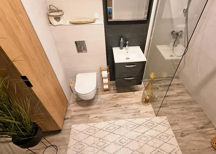 Srebrna Ostoja 65- Atlas Arena, Piotrkowska, Manufaktura, Prywatny Parking Lejlighed *